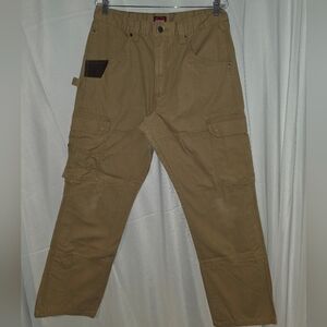 Wrangler Men’s Tan Cargo Utility Pants